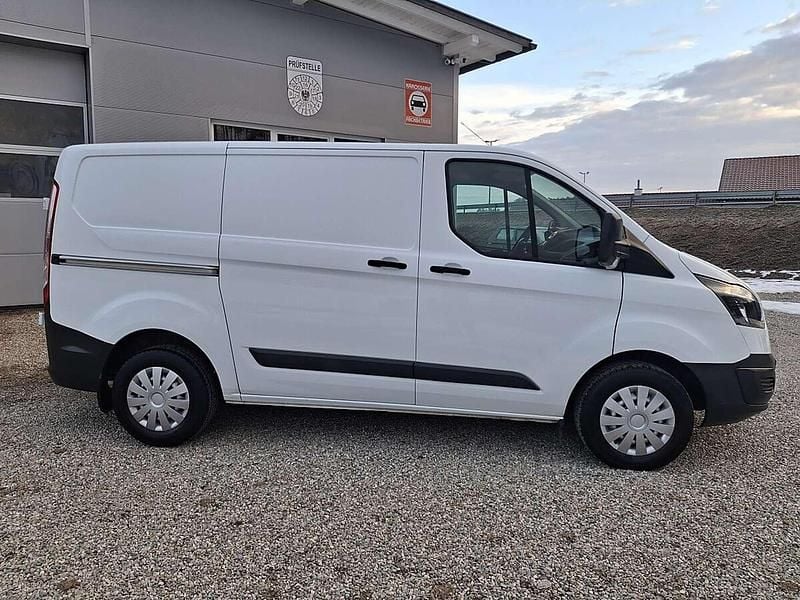 Gebraucht Ford Transit Custom 105 PS (77 kW) 2017 Weiß Van