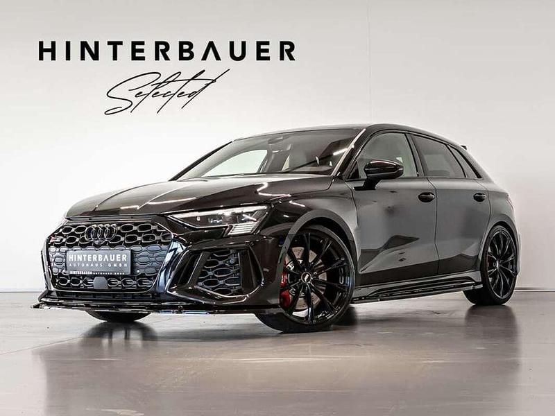 Schwarz Gebraucht 2022 Audi RS3 Advanced Limousine | € 69.900 (Fairer Preis) - Bild 1/4