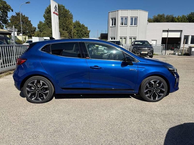 Neu Mitsubishi Colt Intense 94 PS (69 kW) 2025 Blau Limousine