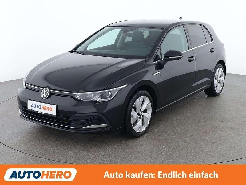 Gebraucht VW Golf VIII Style 131 PS (96 kW) 2020 Schwarz Kleinwagen