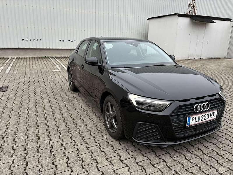 Gebraucht Audi A1 116 PS (85 kW) 2024 Schwarz Limousine