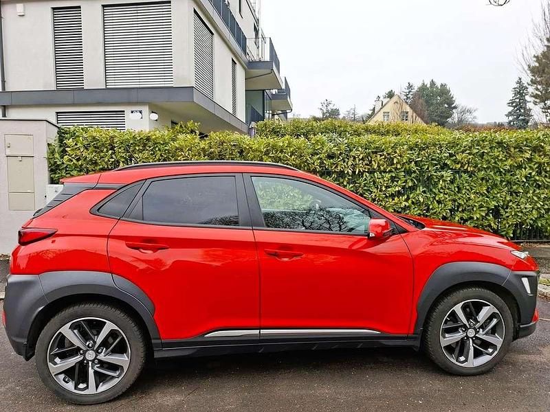 Gebraucht Hyundai Kona Premium 177 PS (130 kW) 2018 Orange SUV