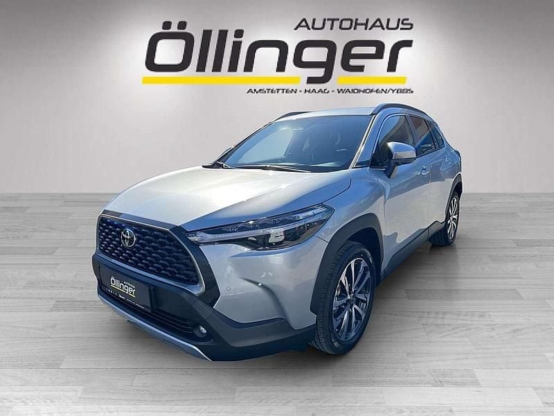 Silber Gebraucht 2025 Toyota Corolla Cross Active SUV | € 36.790 (Fairer Preis) - Bild 1/4
