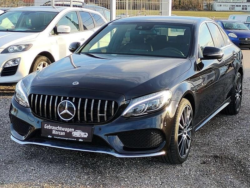 Gebraucht Mercedes C220 AMG 194 PS (142 kW) 2018 Schwarz Limousine