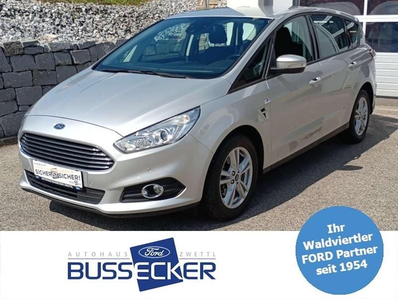 Silber Gebraucht 2019 Ford S-MAX Trend Van / Kleinbus | € 18.900 (Etwas zu teuer) - Bild 1/4