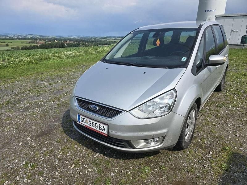 Gebraucht 2009 Ford Galaxy Trend Van / Kleinbus | € 3.800 (Teuer) - Bild 1/4