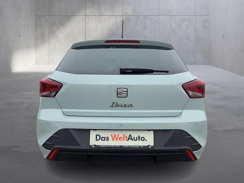 Neu Seat Ibiza Style 95 PS (69 kW) 2026 Hellgrau  metallic Limousine