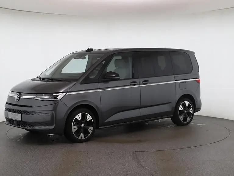 Gebraucht VW Multivan Style 177 PS (130 kW) 2025 Mittelgrau  metallic Van