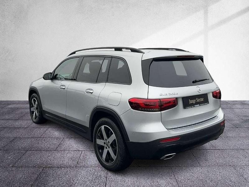 Gebraucht Mercedes GLB200 Progressive 150 PS (110 kW) 2024 Silber SUV