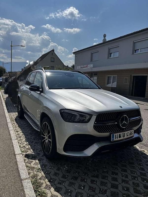 Gebraucht 2021 Mercedes GLE350 SUV | € 66.500 - Bild 1/4
