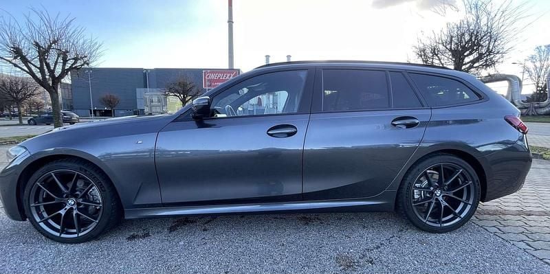 Gebraucht BMW 320 M Performance 190 PS (139 kW) 2021 Kombi