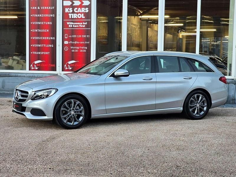 Gebraucht Mercedes C180 Avantgarde 116 PS (85 kW) 2015 Grau Kombi