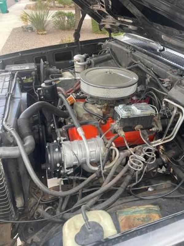 Gebraucht Chevrolet Silverado 230 PS (169 kW) 1984 Schwarz SUV