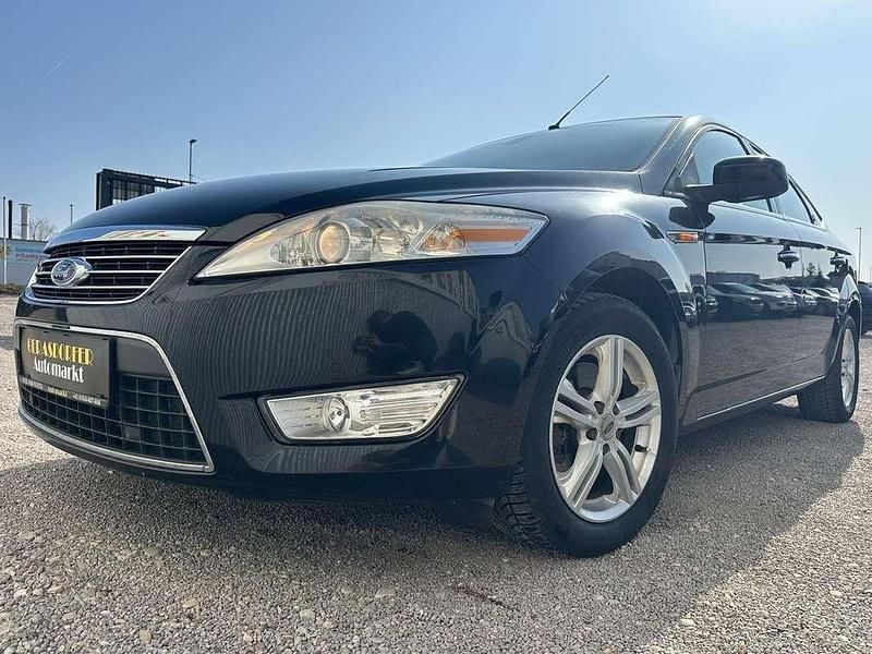 Gebraucht Ford Mondeo Ghia 140 PS (102 kW) 2011 Schwarz Limousine