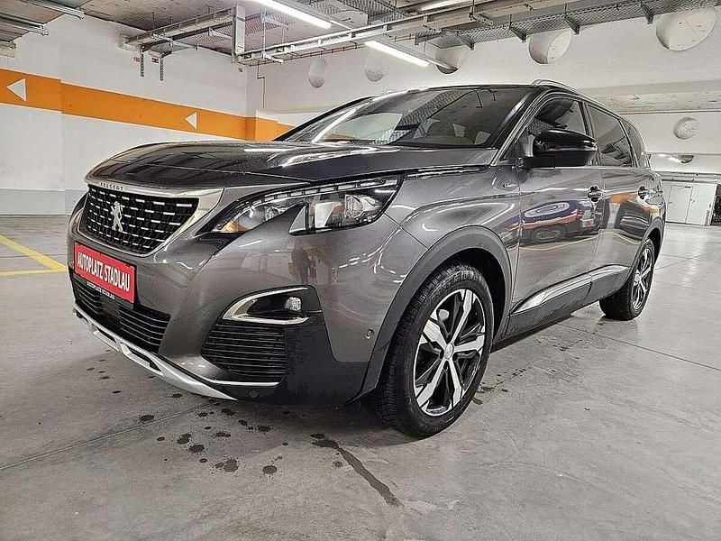 Grau Gebraucht 2018 Peugeot 5008 Allure SUV | € 16.990 (Fairer Preis) - Bild 1/4