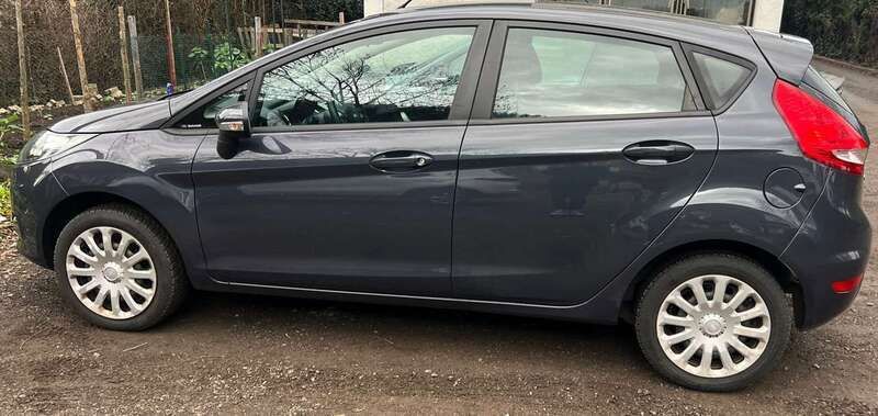 Gebraucht 2012 Ford Fiesta Trend Kleinwagen | € 7.450 (Teuer) - Bild 1/2