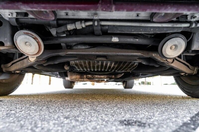 Gebraucht Mercedes 560 230 PS (169 kW) 1986 Rot Cabrio