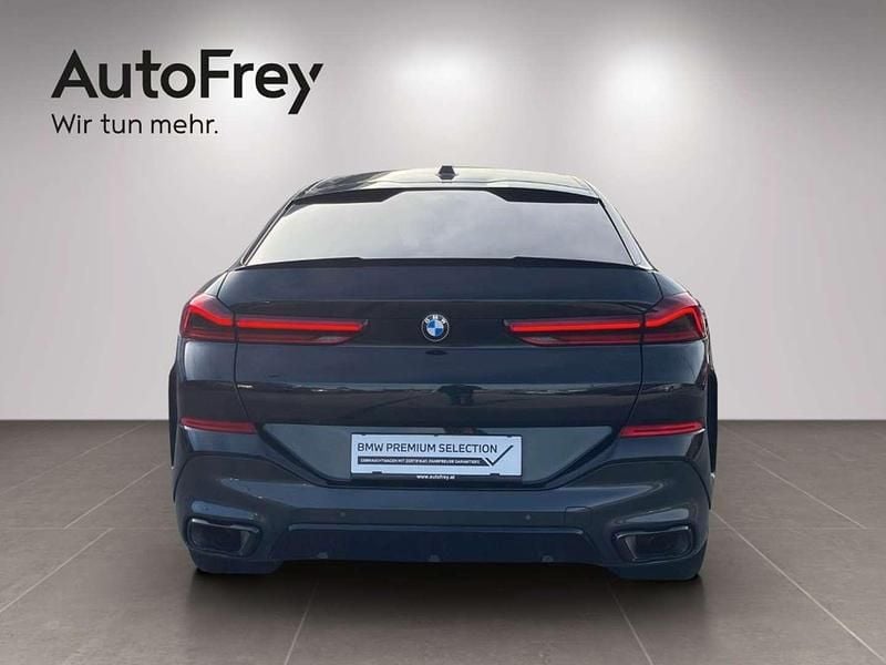Gebraucht BMW X6 Efficient Dynamics 298 PS (219 kW) 2024 Schwarz SUV