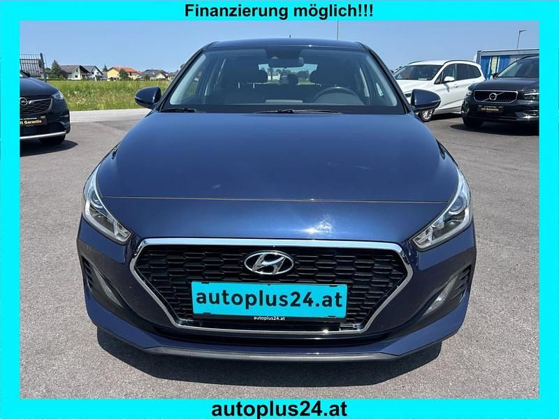 Gebraucht Hyundai i30 99 PS (72 kW) 2020 Blau Limousine