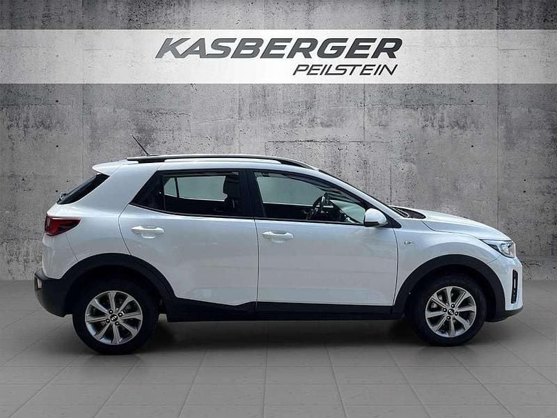 Gebraucht Kia Stonic Silver 84 PS (61 kW) 2019 Weiß SUV