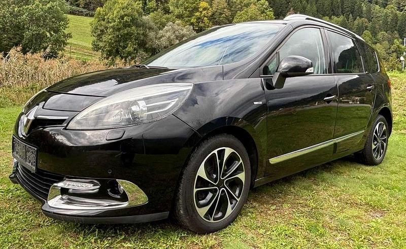 Schwarz Gebraucht 2015 Renault Grand Scénic Bose Edition Van / Kleinbus | € 8.200 (Teuer) - Bild 1/4