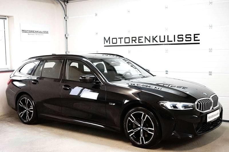 Gebraucht BMW 320e M Sport 204 PS (150 kW) 2022 Schwarz Kombi