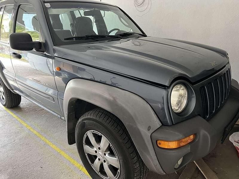 Gebraucht Jeep Cherokee Sport 143 PS (105 kW) 2001 SUV