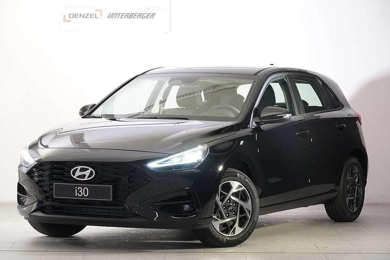 Schwarz Gebraucht 2025 Hyundai i30 GO! Limousine | € 22.890 (Guter Preis) - Bild 1/4