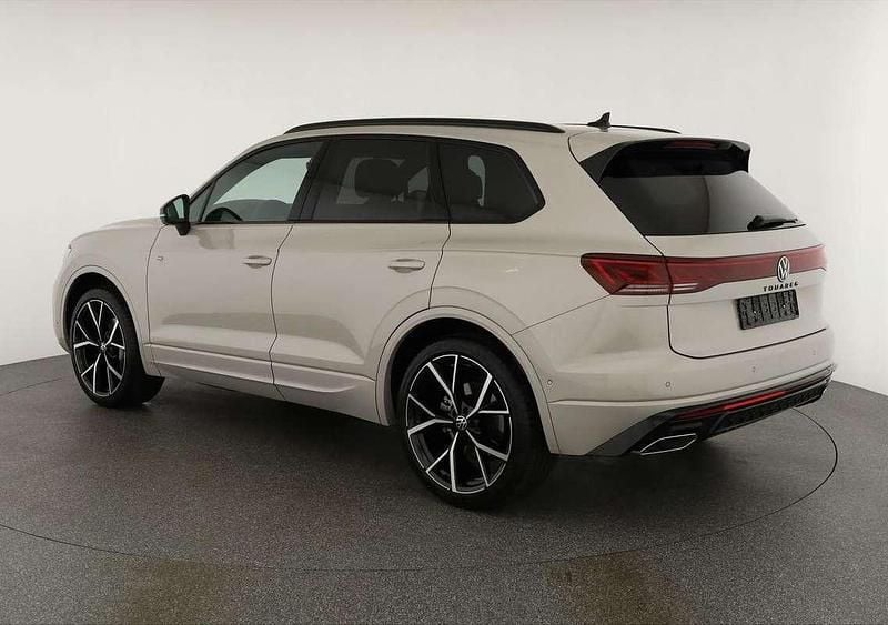Neu VW Touareg R-line 286 PS (210 kW) 2025 Beige SUV