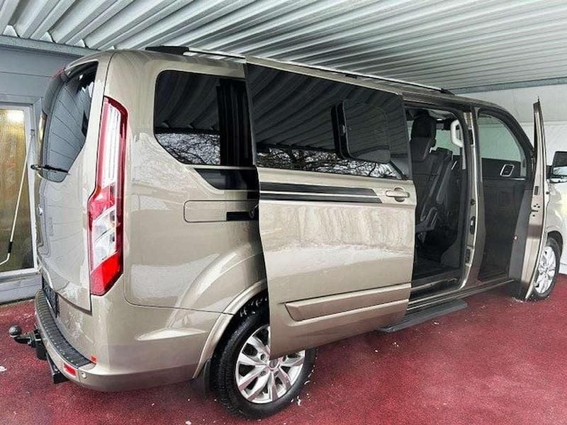 Gebraucht Ford Transit Custom Titanium 170 PS (125 kW) 2019 Grau Van / Kleinbus