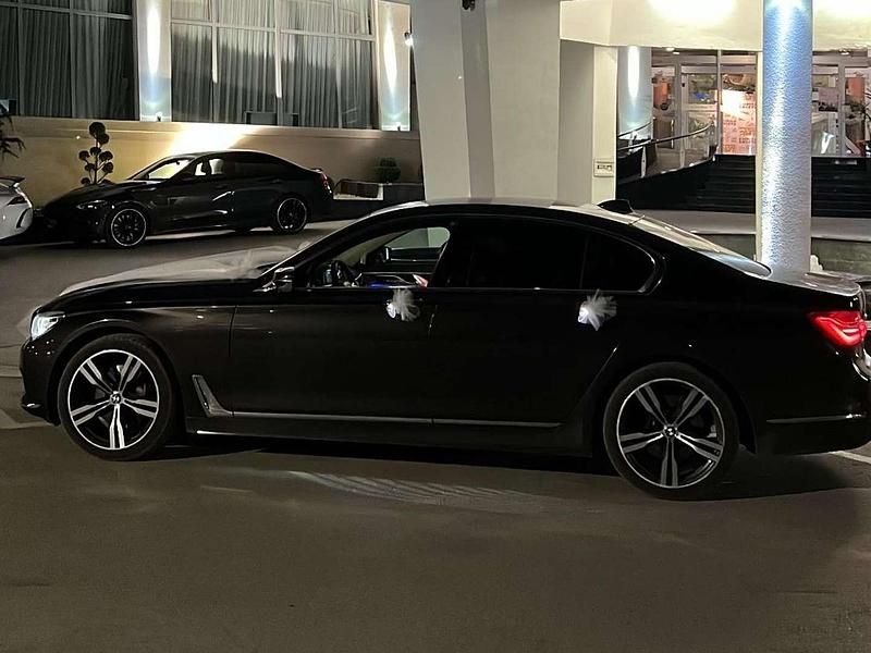 Gebraucht BMW 730 265 PS (194 kW) 2016 Braun Limousine