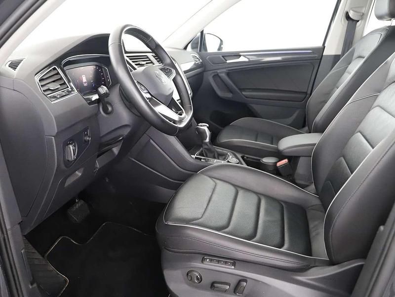 Gebraucht VW Tiguan Elegance 150 PS (110 kW) 2021 Dunkelgrau  normal SUV
