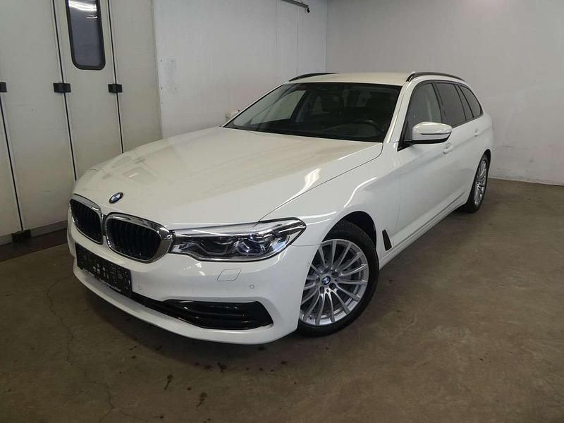 Gebraucht BMW 520 Sport Line 190 PS (139 kW) 2020 Weiß Kombi