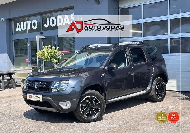 Grau Gebraucht 2017 Dacia Duster Black Shadow SUV | € 11.500 (Fairer Preis) - Bild 1/4