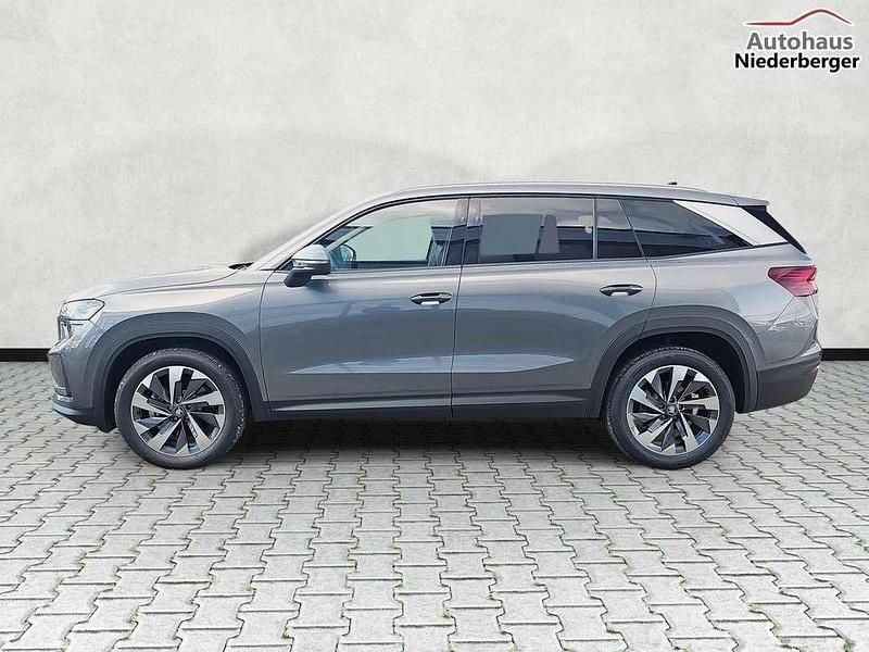 Neu Skoda Kodiaq Selection 150 PS (110 kW) 2025 Grau SUV