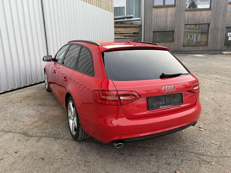Gebraucht Audi A4 245 PS (180 kW) 2012 Rot Kombi