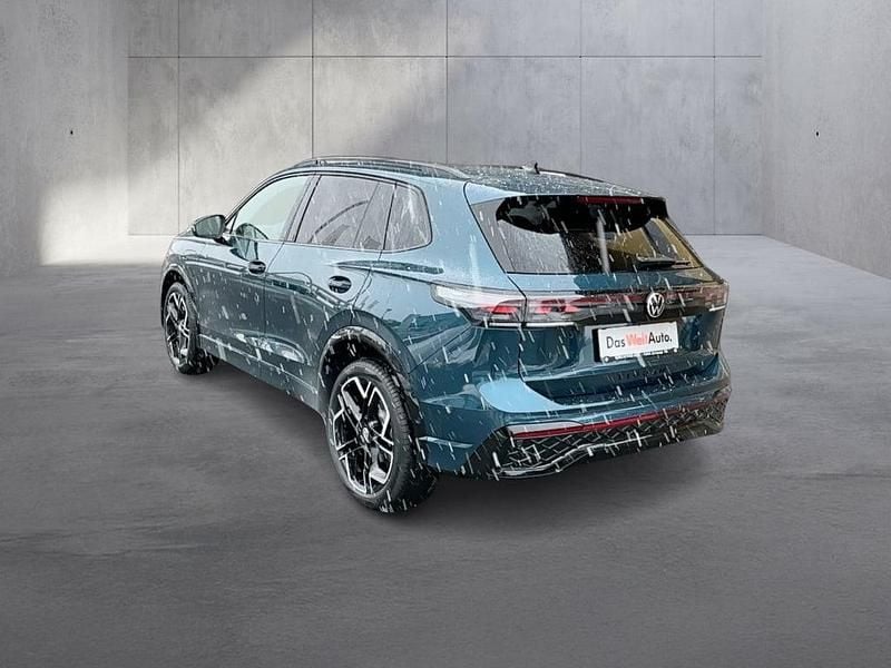 Neu VW Tiguan Sport 204 PS (150 kW) 2025 Dunkelblau  metallic SUV