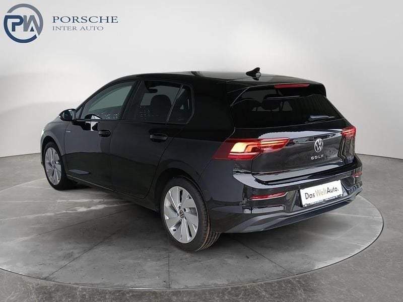 Neu VW Golf VIII 115 PS (84 kW) 2026 Mittelgrau  metallic Limousine