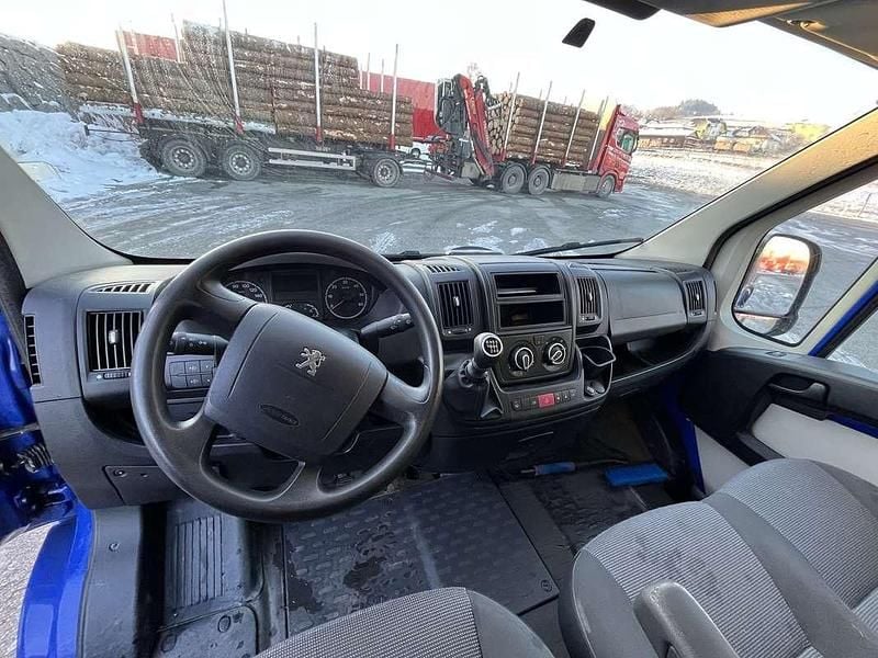 Gebraucht Peugeot Boxer 131 PS (96 kW) 2013 Blau Van