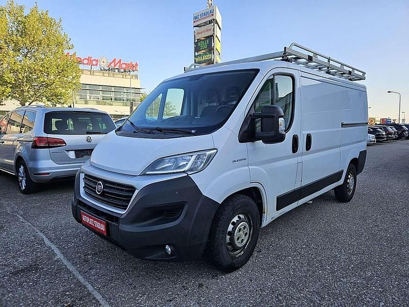 Weiß Gebraucht 2018 Fiat Ducato Van | € 15.990 (Superpreis) - Bild 1/4