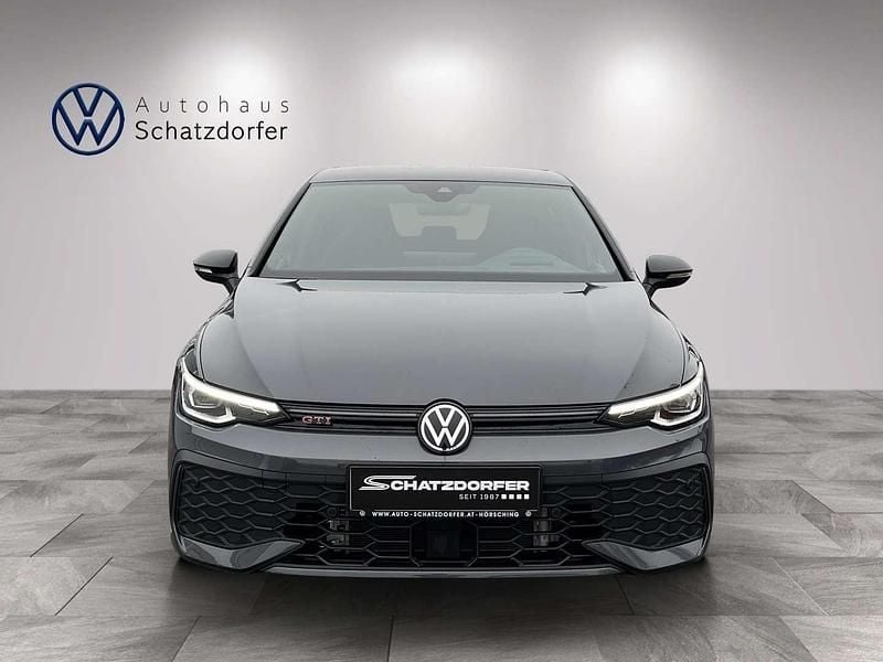 Gebraucht VW Golf VIII GTI 265 PS (194 kW) 2025 Dunkelgrau  metallic Limousine