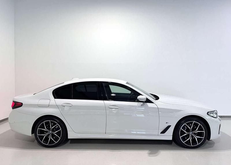Gebraucht BMW 530 M Sport 292 PS (214 kW) 2020 Weiß Limousine