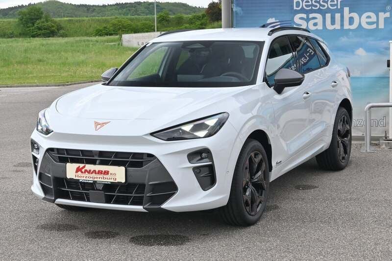 Weiss metallic Gebraucht 2025 Cupra Terramar SUV | € 39.665 (Guter Preis) - Bild 1/4