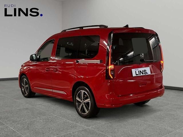 Gebraucht VW Caddy Move 114 PS (83 kW) 2021 Mittelrot  normal Van / Kleinbus