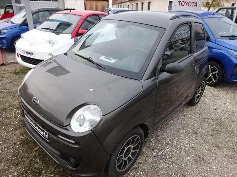 Braun Gebraucht 2015 Microcar M.Go Kleinwagen | € 9.800 - Bild 1/3