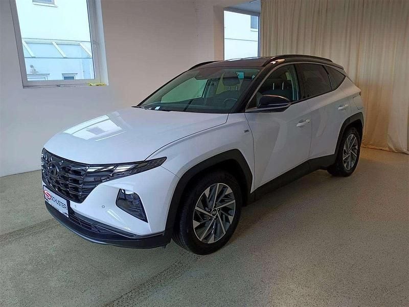 Gebraucht Hyundai Tucson Trend 150 PS (110 kW) 2021 Weiß SUV