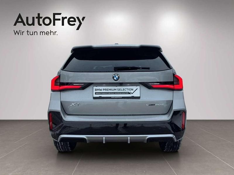 Gebraucht BMW X1 Efficient Dynamics 163 PS (119 kW) 2025 Silber SUV