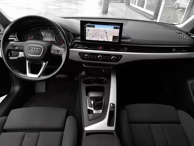 Gebraucht Audi A4 Ambiente 163 PS (119 kW) 2021 Schwarz Kombi