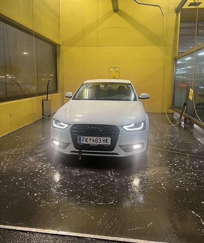 Gebraucht Audi A4 136 PS (100 kW) 2015 Limousine