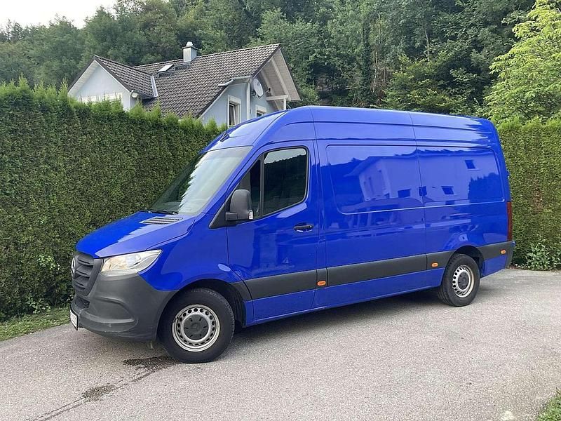 Blau Gebraucht 2020 Mercedes Sprinter Van | € 19.800 (Fairer Preis) - Bild 1/4